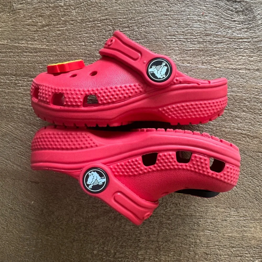 CROCS Red Kids' Clogs with Disney Cars Lightning McQueen Charms - 6C - Picture 7 of 8